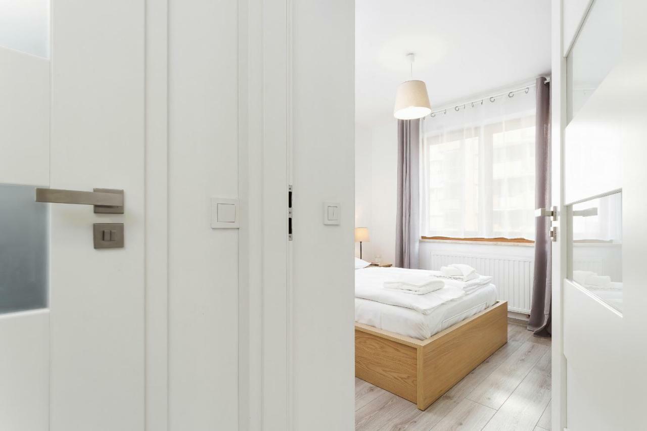 Apartments Claro II By Noclegi Renters Kraków Exteriör bild